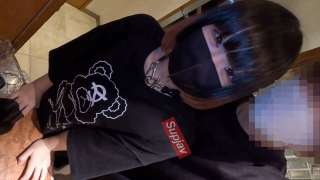 FC2PPV 4678453 Dia Dalam Gaun Super Lucu